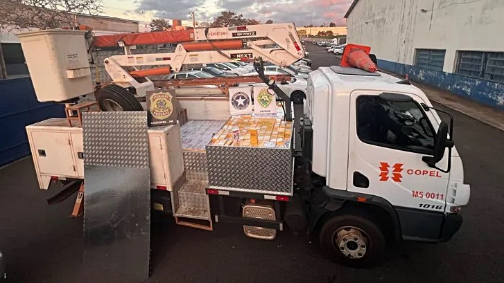 Caminhão da Copel é apreendido com 2 mil celulares contrabandeados na BR-277
