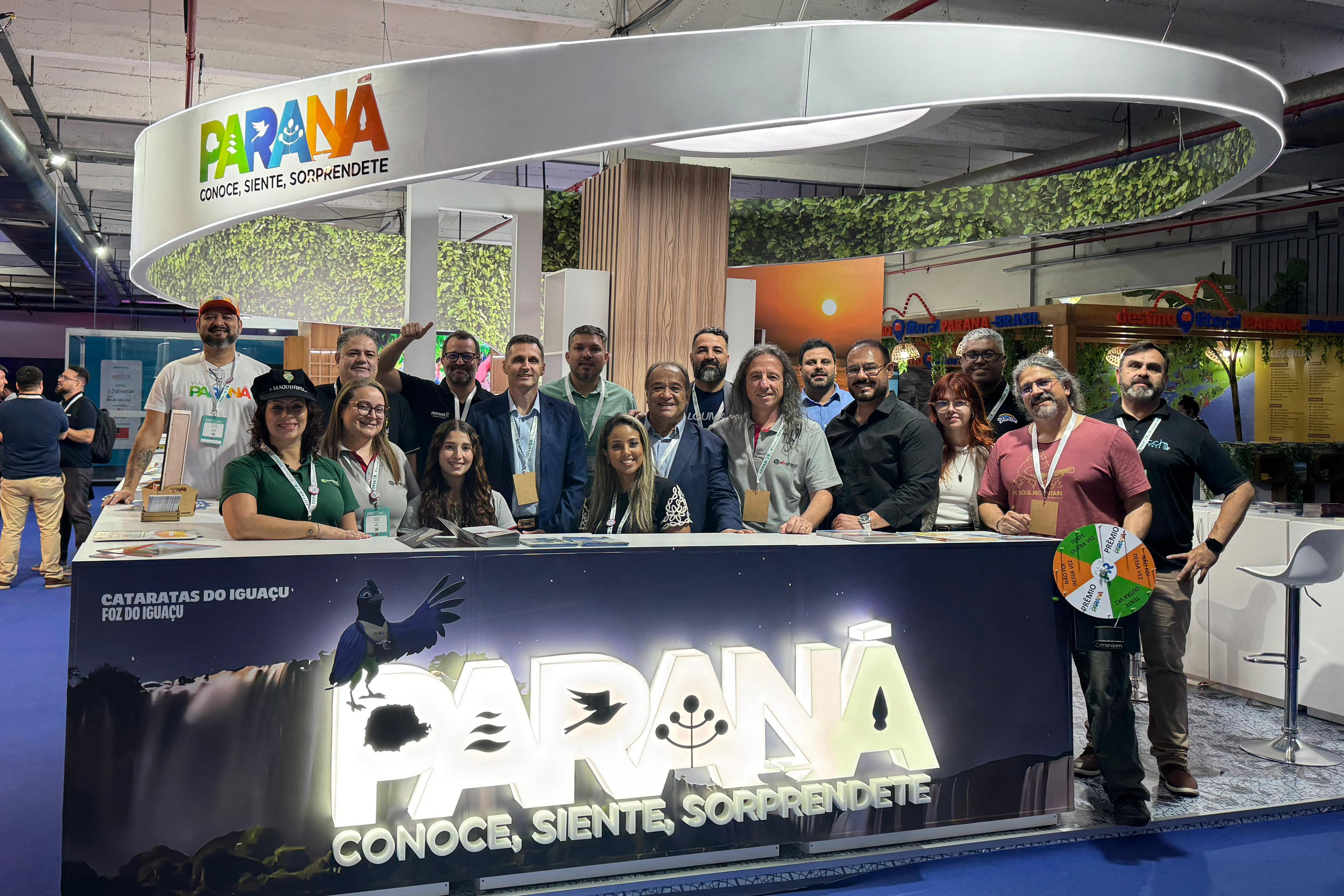 Com 27 coexpositores, Paraná promove atrativos e serviços em feira de turismo no Paraguai