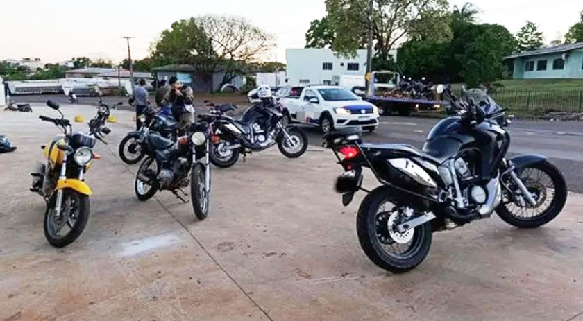 Operação de trânsito resulta em veículos recolhidos e dezenas de notificações