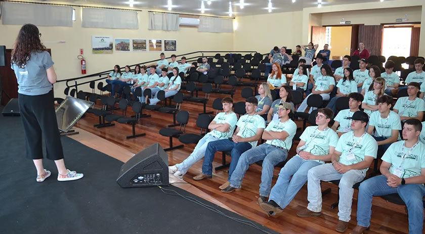 Colégio Agrícola obtém conquistas para os alunos