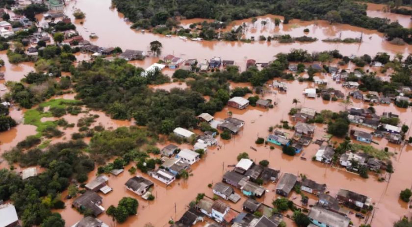 Sobe para 11 o número de mortos; 20 pessoas estão desaparecidas, diz Defesa Civil