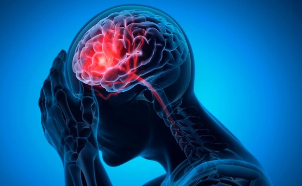 AVC mata um brasileiro a cada seis minutos; Saiba como se prevenir