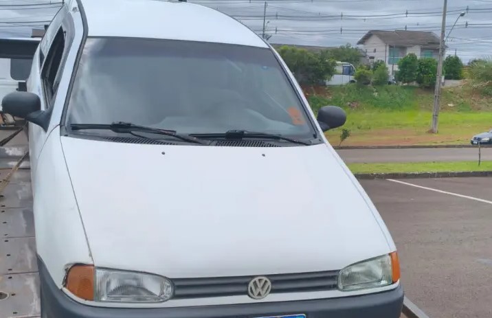 Polícia recupera carro furtado no Centro de Convivência do Idoso 