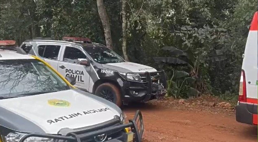 Adolescente mata avó e deixa avô ferido após ter celular confiscado