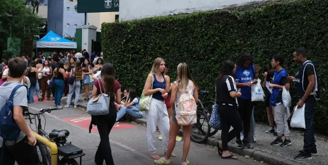 Inep libera gabarito do primeiro dia do Enem 2025