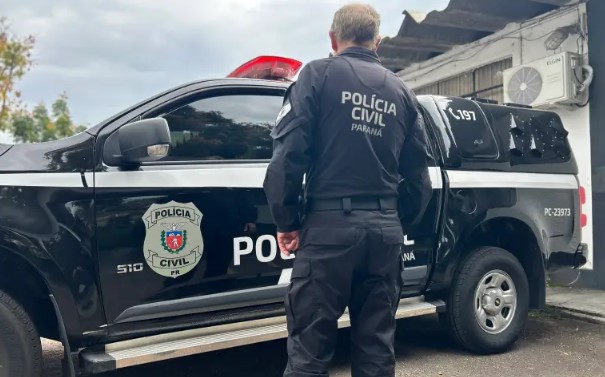 Homem é preso após agredir ex-companheira com barra de ferro