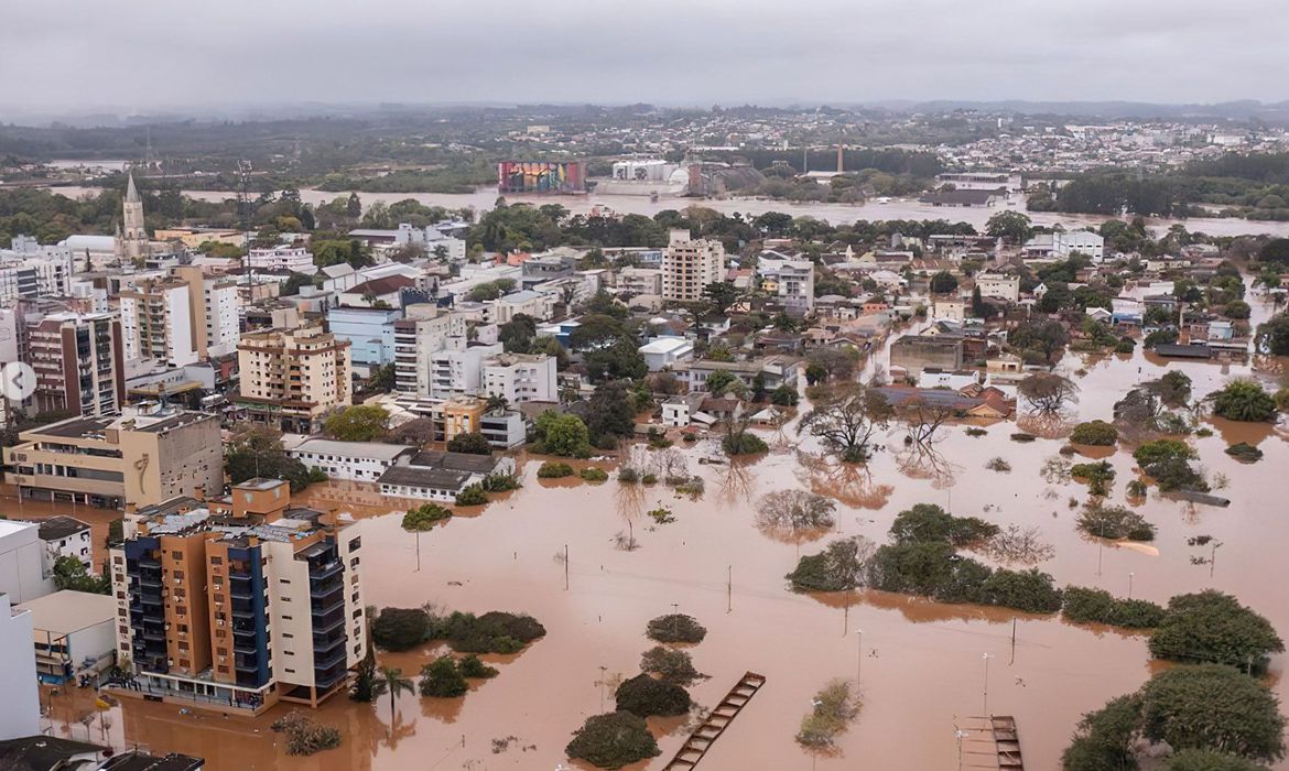 Ciclone deixa ao menos 28 mortos no RS e SC