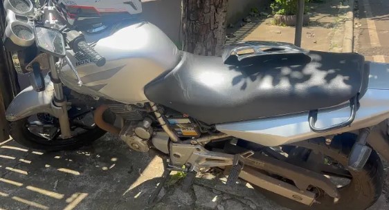 Colisão entre motocicletas deixa homem ferido no bairro Aeroporto