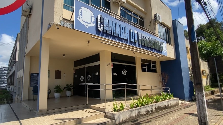 Câmara homenageia atuais e ex-vereadoras beltronenses