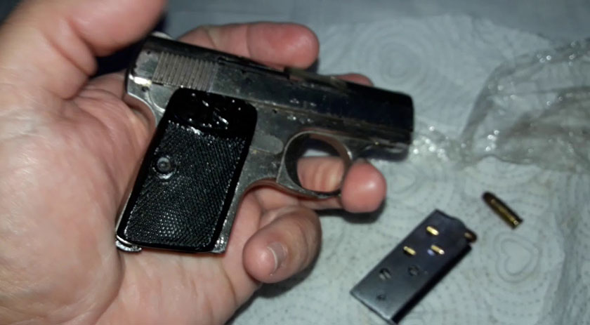 Homem ameaça esposa e acaba detido com pistola municiada no São Sebastião