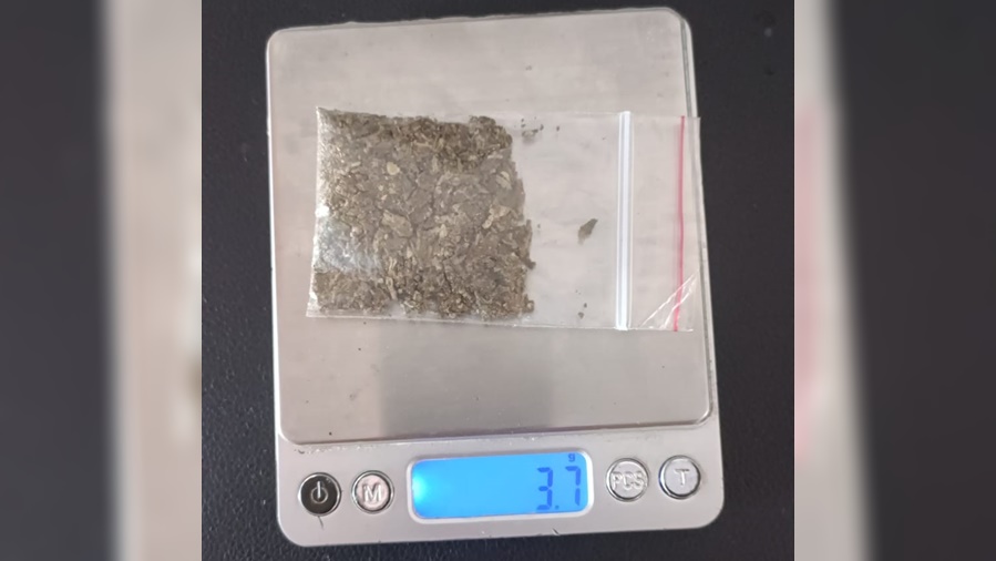 Suspeito de furtos em série é preso por posse de drogas pela PM