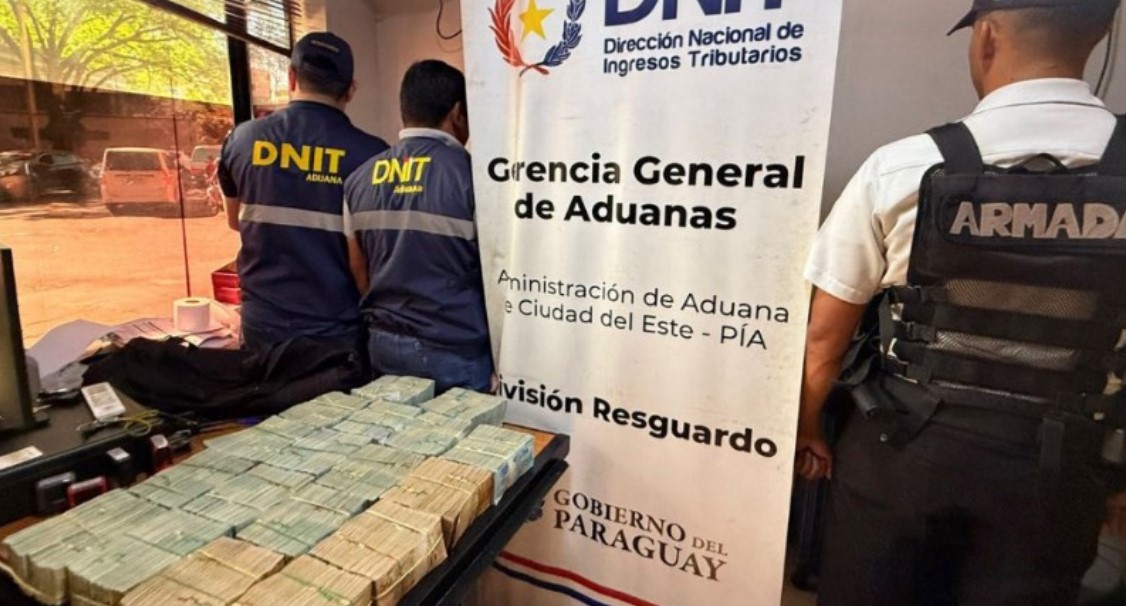 DNIT apreende R$ 1,6 milhão em dinheiro escondido na Ponte da Amizade