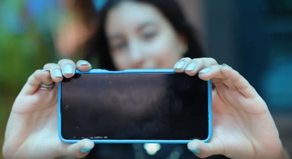 Uso de internet por adolescentes nas escolas cai de 51% para 37%