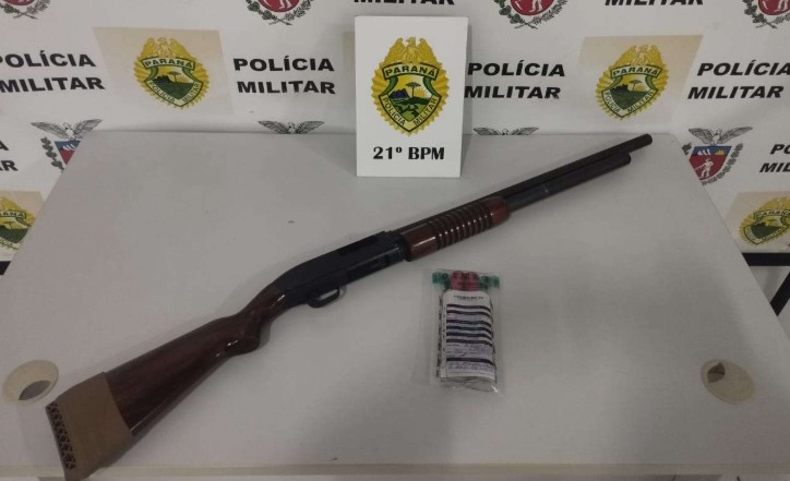 Polícia Militar prende homem por porte ilegal de arma