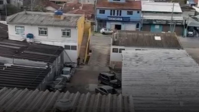 Suspeito de participar da execução de ex-delegado-geral de SP é morto em confronto no PR, diz polícia