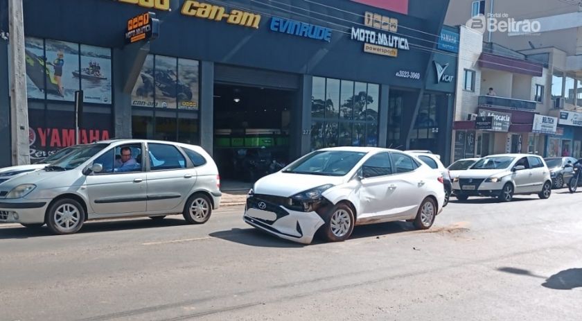 Motociclista fica ferido em acidente no centro de Beltrão