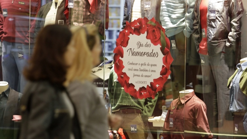Consumidor beltronense pretende surpreender neste Dia dos Namorados