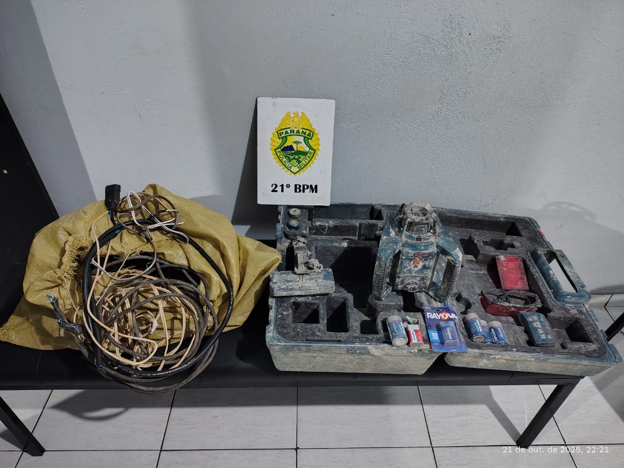 Homem é preso por furto qualificado e objetos são recuperados 