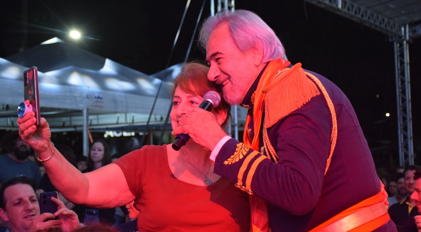 Quase duas mil pessoas acompanharam a segunda noite da Semana Farroupilha