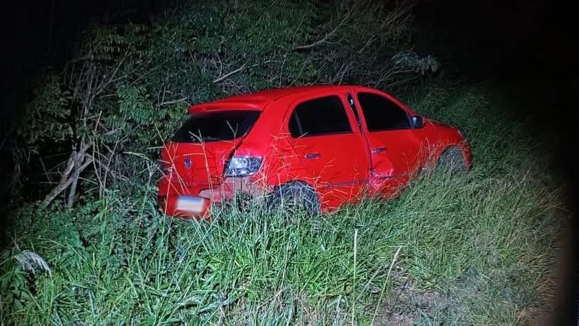 Acidente com três veículos deixa uma mulher ferida na PR-281 em Chopinzinho