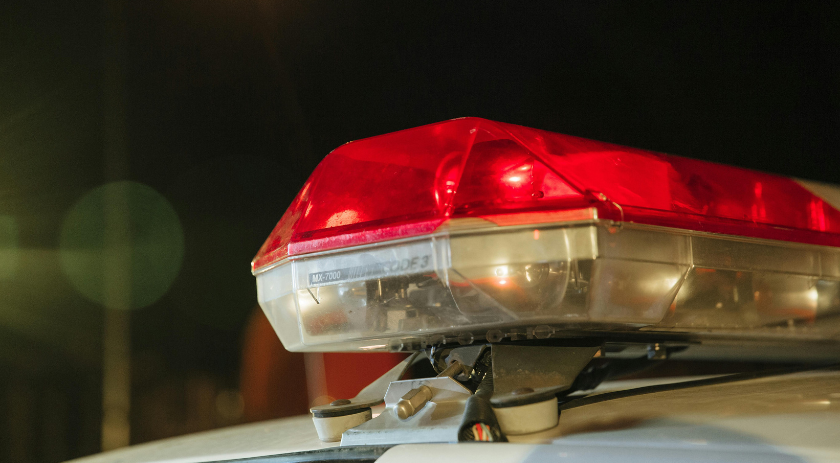 Menor é detido por agressão e importunação sexual em instituição de acolhimento