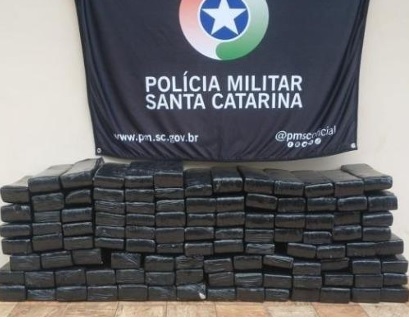PM de São Lourenço do Oeste apreende 115 quilos de maconha em abordagem na cidade