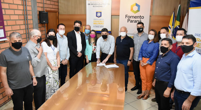 Prefeitura e Fomento Paraná intensificam programa Juro Zero