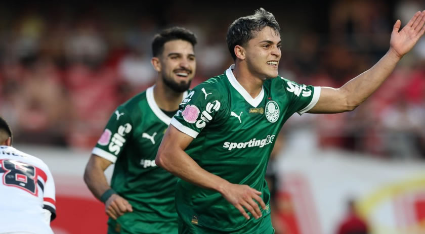 Palmeiras vence São Paulo por 3 a 2 no Morumbi e assume liderança do Brasileirão