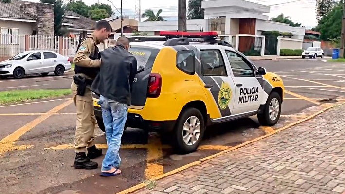 Homem é preso após esfaquear a mãe e cometer atentados no Lago Municipal