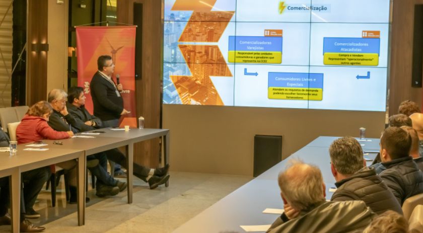 Copel orienta empresários sobre vantagens de utilização do mercado livre