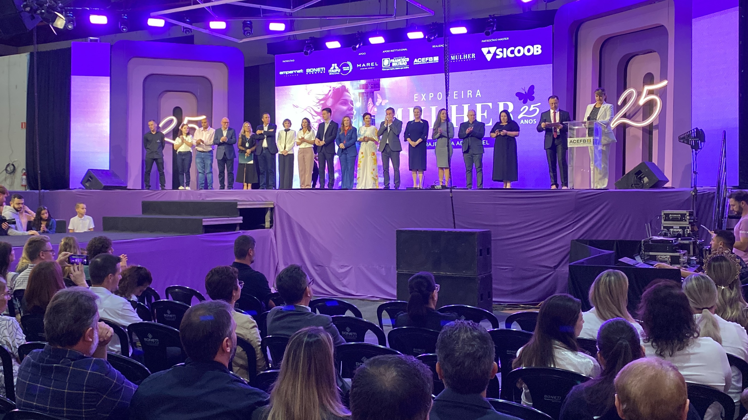 Expofeira Mulher está aberta oficialmente em Francisco Beltrão