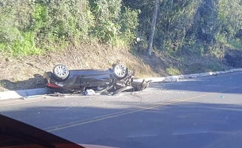 Capotamento é registado na BR 158, no Sudoeste do Paraná