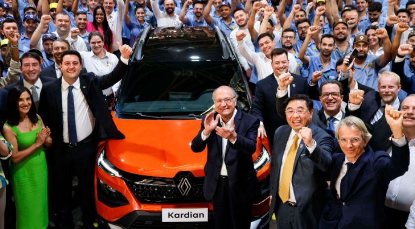 Renault celebra 25 anos no Paraná com investimento de R$ 2 bilhões para novo SUV