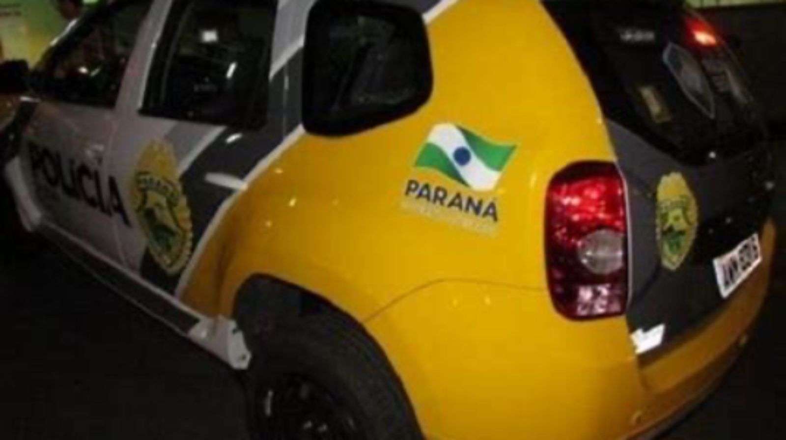 Homem é detido com faca, drogas e objetos suspeitos