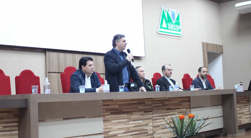 Assembleia da Amsop debate temas polêmicos, dentre eles o Piso Nacional da Enfermagem