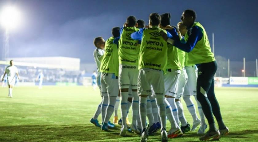 Grêmio conquista a Recopa Gaúcha marcando 5 a 0 contra o Glória
