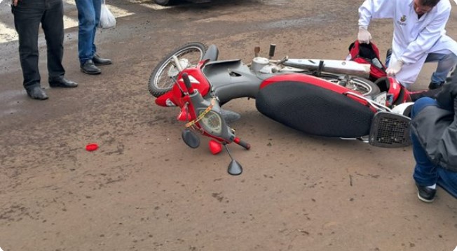 Mulher fica ferida após acidente no centro