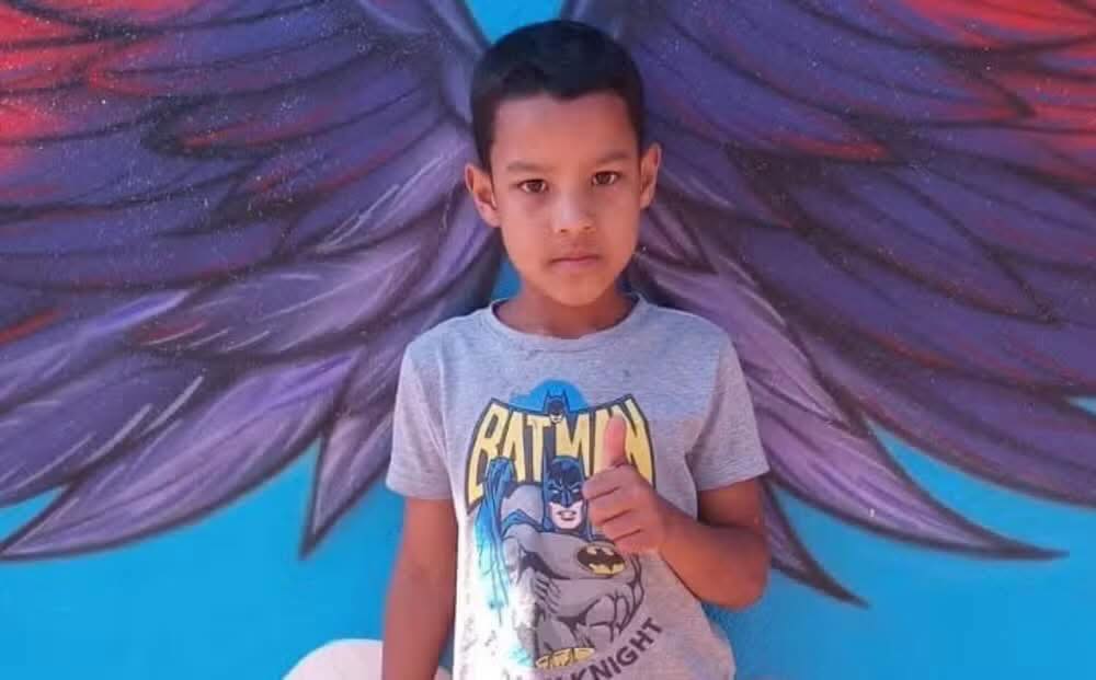 Menino de 12 anos morre após picada de escorpião-amarelo