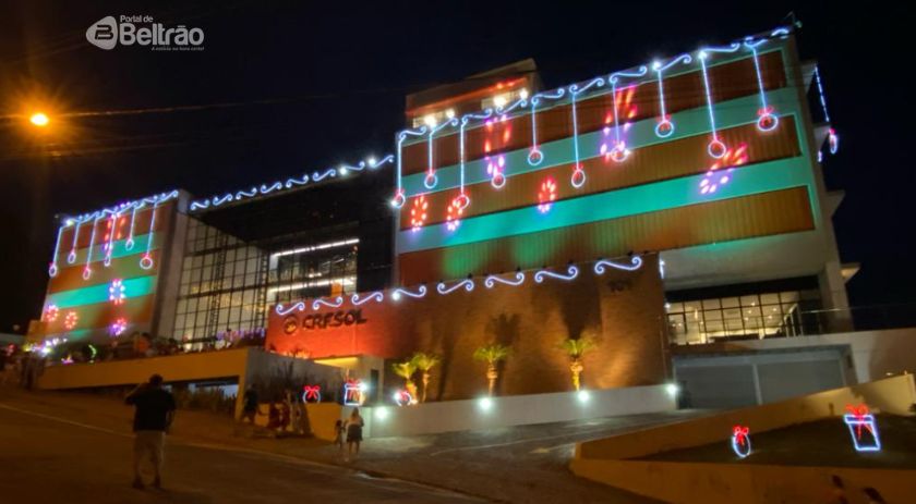 Cresol encanta comunidade com festividades natalinas e solidariedade