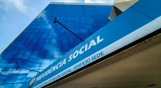 Corte de verbas e efeito cascata: INSS alerta que pagamentos de aposentadorias estão sob ameaça