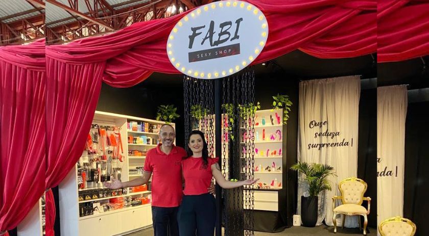 Loja de sexy shop descontrói barreiras ao expor seus produtos na Expofeira Mulher 2023
