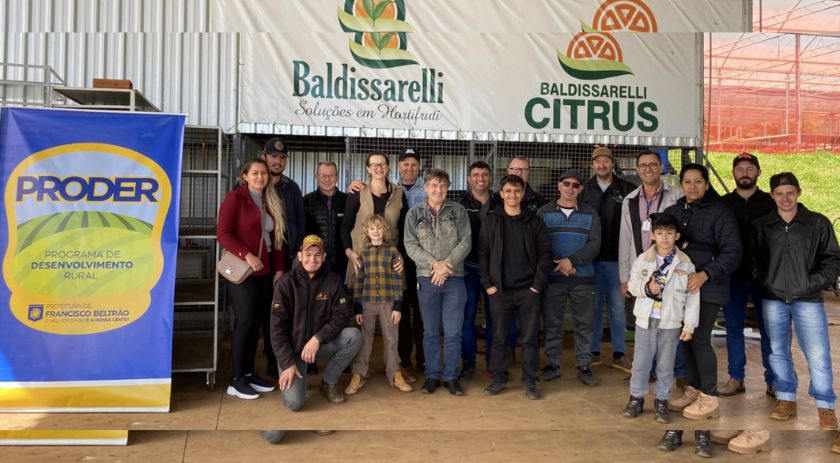 Produtores do Proder conhecem cultivo em ambientes protegidos