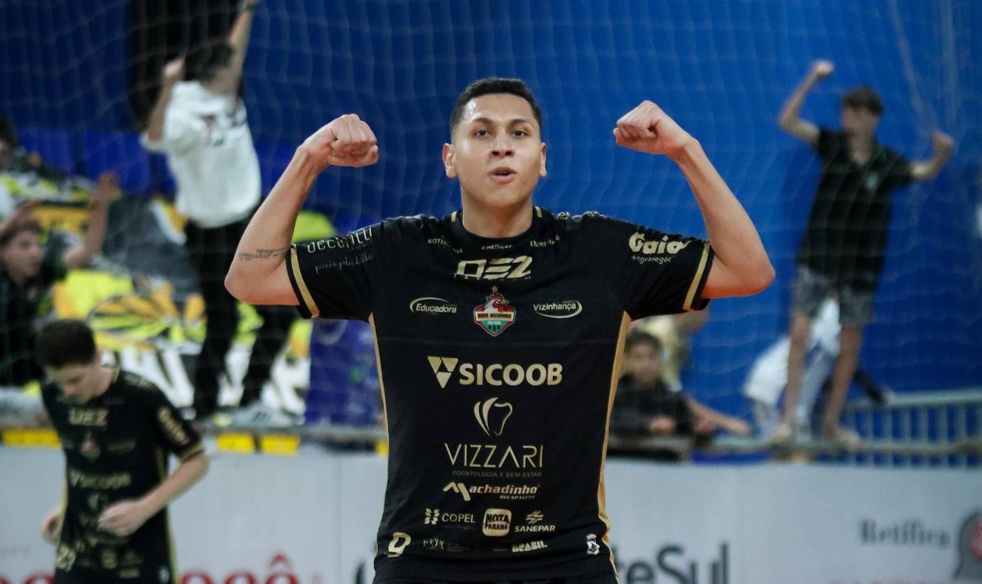 Com entrada franca, Galo Futsal recebe o Paraná pela semifinal da Série Prata