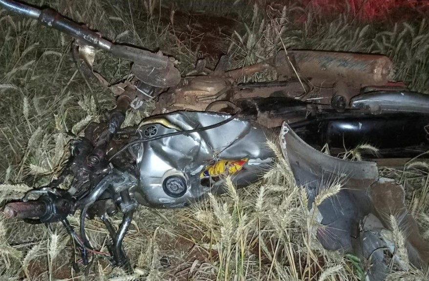 Grave acidente entre carro e moto deixa jovem morto entre Esquina Gaúcha e Bela Vista da Caroba