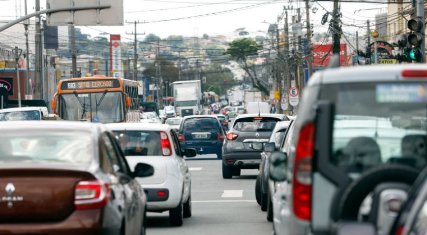 2,6 milhões de pessoas estão com IPVA em dia no Paraná; saiba o que fazer se ele estiver atrasado