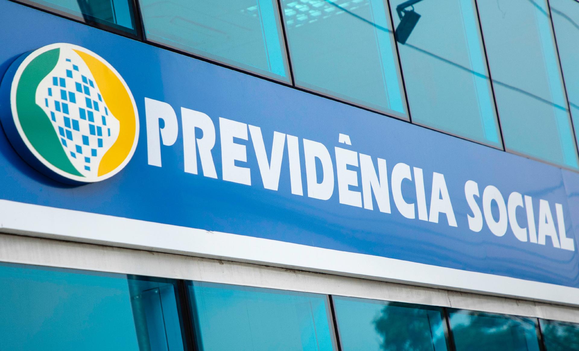 Segundo o Governo, ressarcimento do INSS será feito em parcela única neste ano