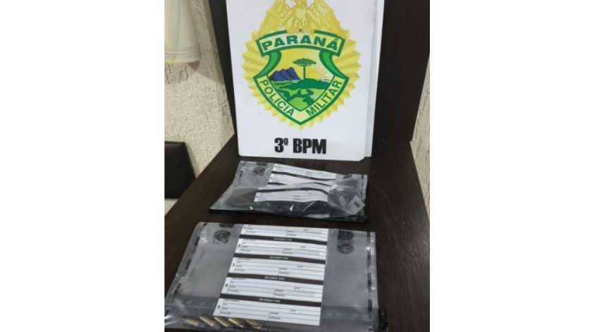 Motorista de van escolar é preso por importunação sexual e porte ilegal de arma