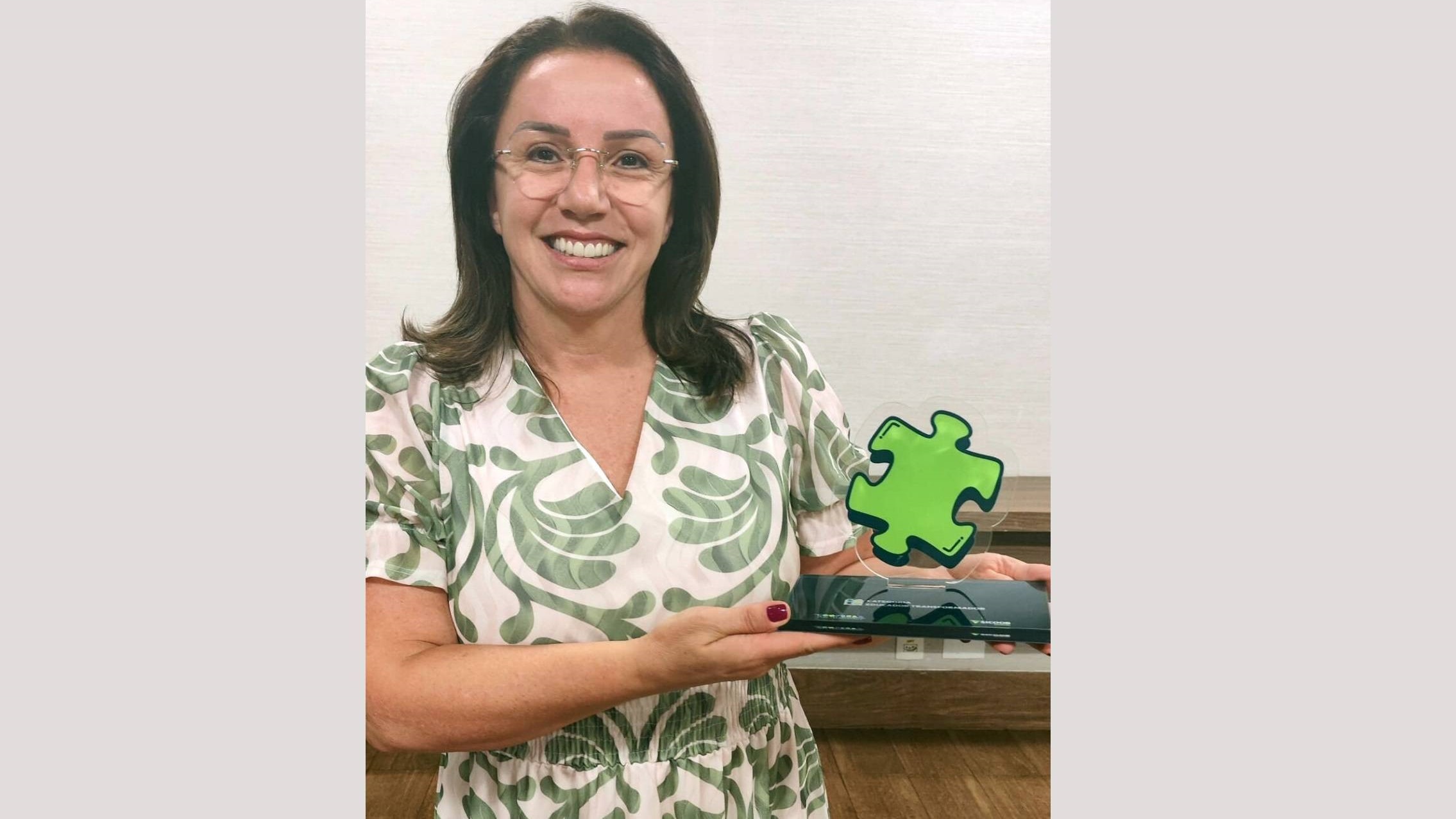 Professora Ivanete Perondi Bachi é finalista no Prêmio Educador Transformador do Instituto Sicoob
