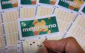 Mega-Sena acumula e prêmio vai a R$ 160 milhões