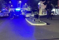 Brasileiro é morto a tiros em bar e suspeitos fogem para o Brasil